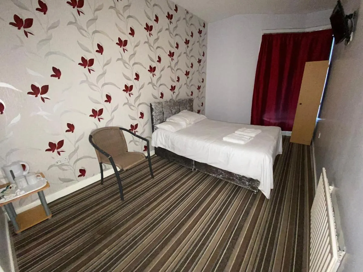 Chilton Hotel Блэкпул 2*,
